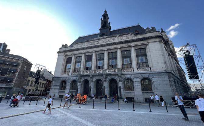 Charleroi: Suivez ici le conseil communal EN DIRECT dès 18h30