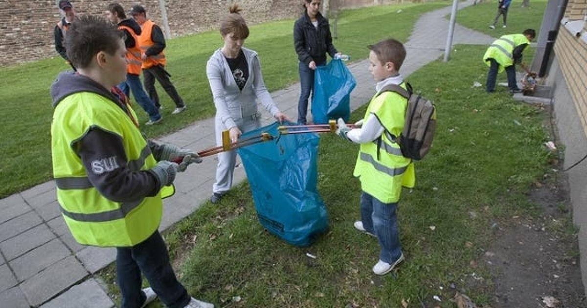 Charleroi relance l’appel à projets  pour le « Prix de la propreté 2024 »