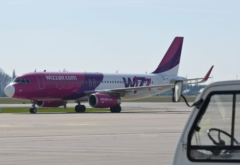 La compagnie aérienne hongroise "Wizz Air" lance des vols illimités pour 500 euros