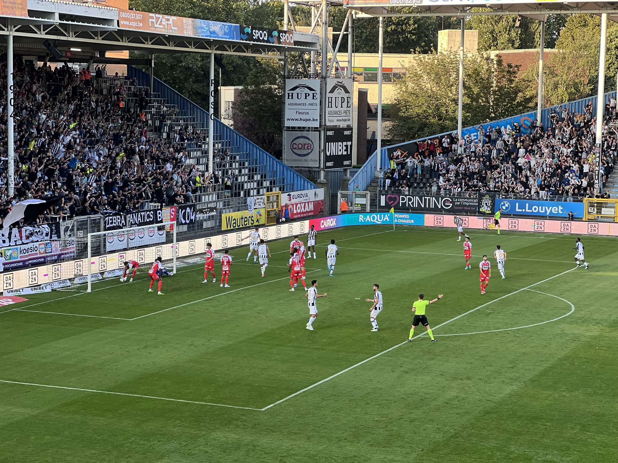 Le Sporting de Charleroi s'impose tranquillement face à Courtrai !