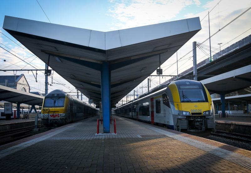 Manifestation pour les pensions: Un train IC sur trois circulera lundi