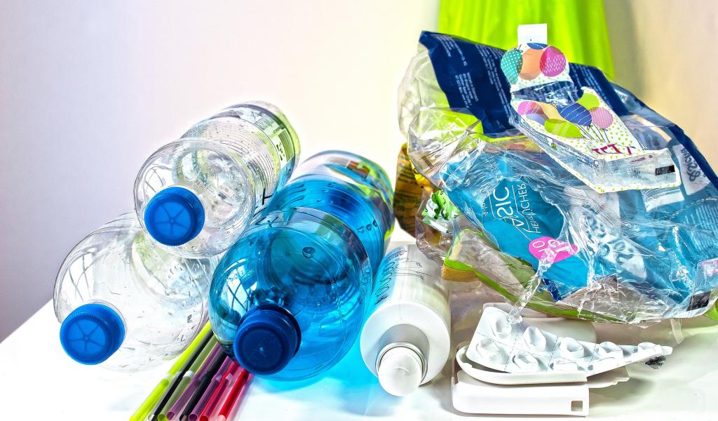 Sensibilisation à la consigne: un emballage plastique sur deux n'est pas recyclé