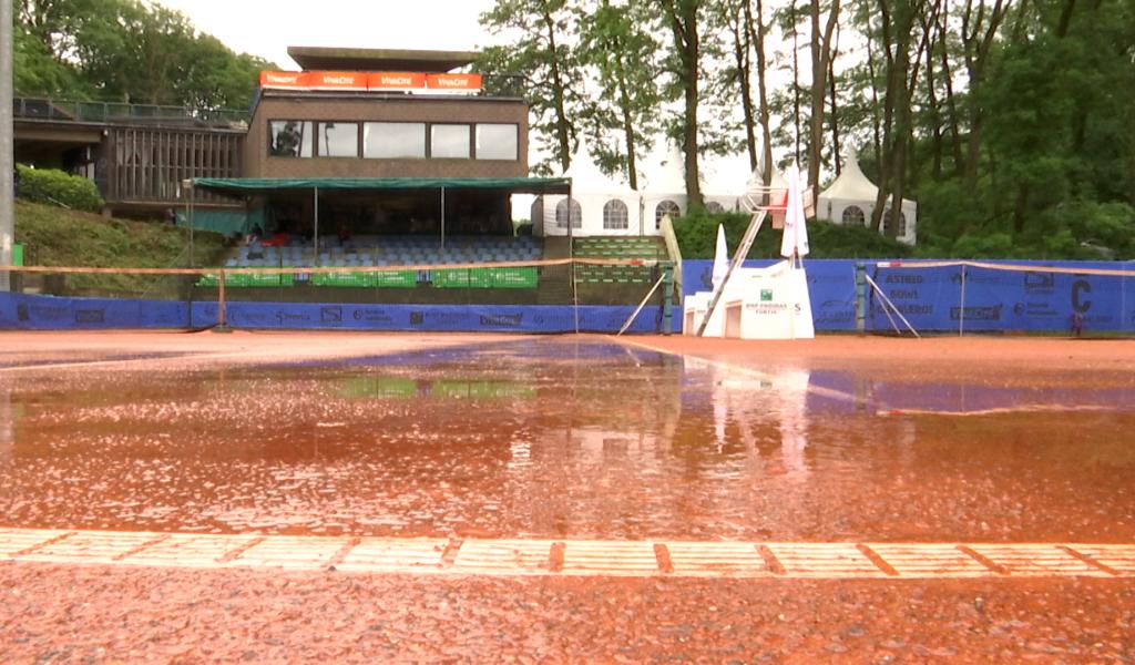 Un début d'Astrid Bowl sous la pluie