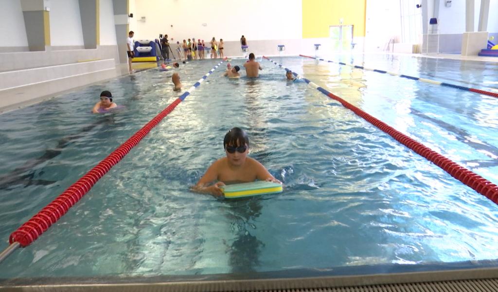 Farciennes: La piscine Siréna a accueilli ses premiers écoliers