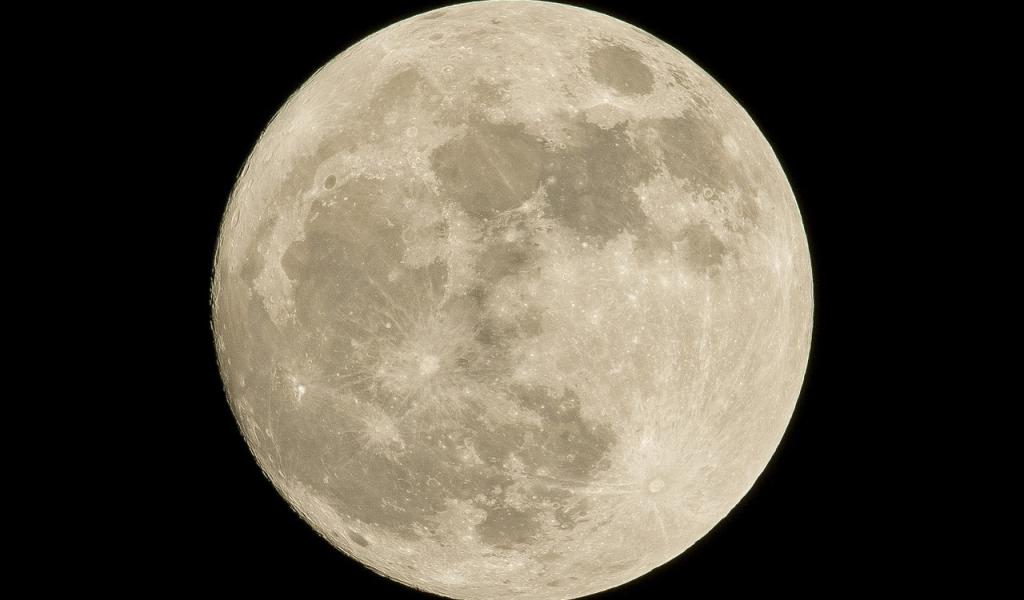 La plus grande super lune de 2024 visible pendant trois jours cette semaine