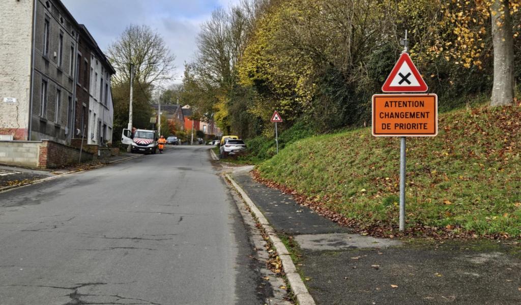 Ham-sur-Heure: changement de priorités sur deux axes routiers