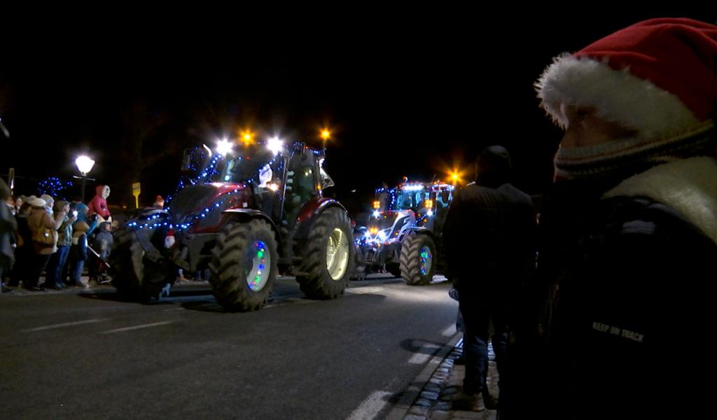 Un Noël féerique à Chimay et Momignies avec 120 tracteurs scintillants