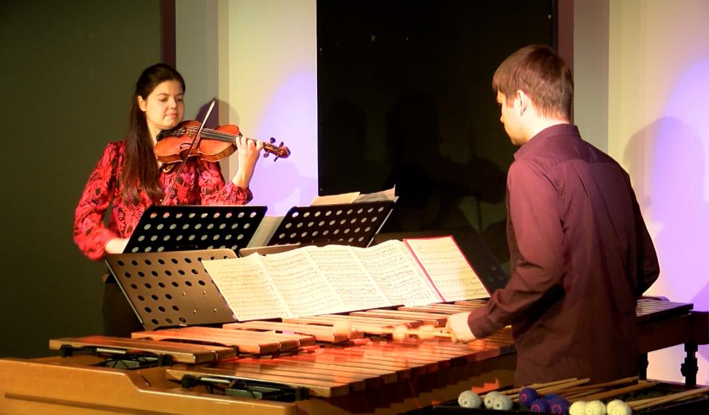 C Local : le duo Phébus en concert à Fontaine-L'Evêque