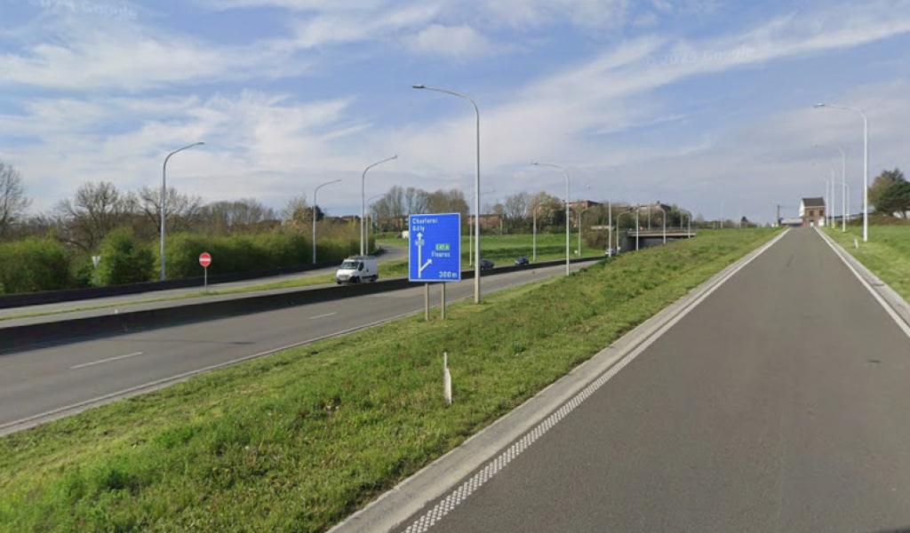 Remplacement des murs anti-bruit et réfection de la voirie sur la RN90 à Farciennes et Châtelineau
