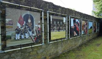 Gerpinnes : une expo photos en plein air des temps forts de la Sainte-Rolende à découvrir gratuitement