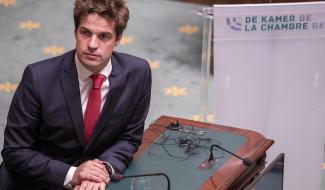 Élu au parlement de Wallonie, Thomas Dermine démissionne temporairement du gouvernement