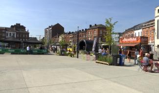 Un premier Food Truck Festival qui régale la Place du Manège