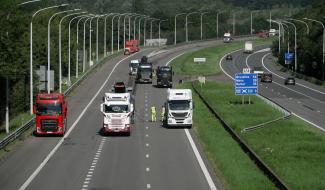 Les conducteurs wallons n'appliquent pas suffisamment la règle du couloir de secours