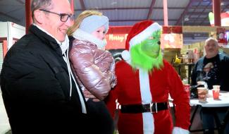 C Local : marché de Noël des Petits Coeurs de Châtelineau