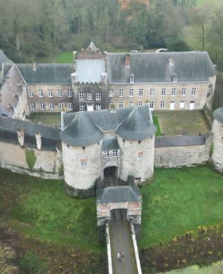 La fête au Château 2ème partie