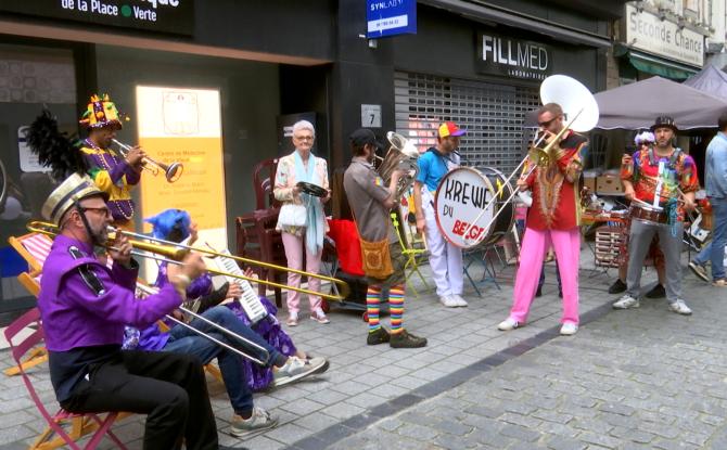 Charleroi: la rue de Marcinelle s'est transformée en un joyeux bordel