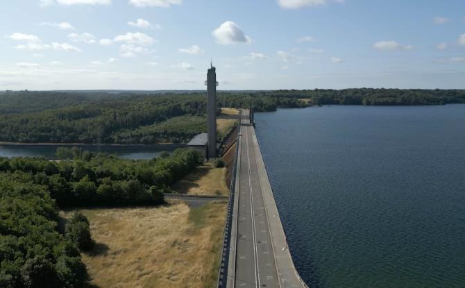 Lacs de l’Eau d’Heure: la future passerelle tombe à l’eau